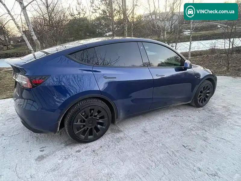 Tesla Model Y 2021, фото з оголошення 2 з 12, VIN 5YJYGDEE1MF287866