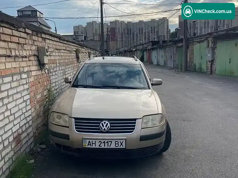 Volkswagen Passat 2002, фото з оголошення 1 з 16, VIN WVWZZZ3BZ2E420451