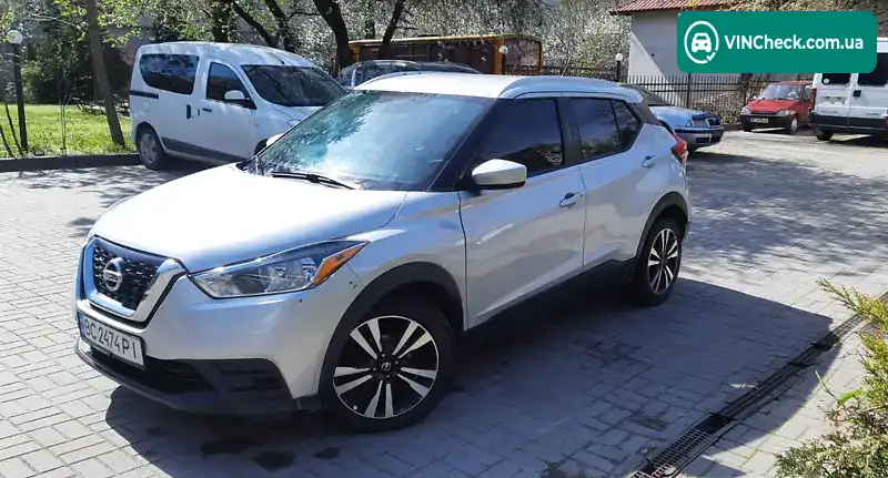 Nissan Kicks 2019, фото з оголошення 2 з 10, VIN 3N1CP5CU5KL535872
