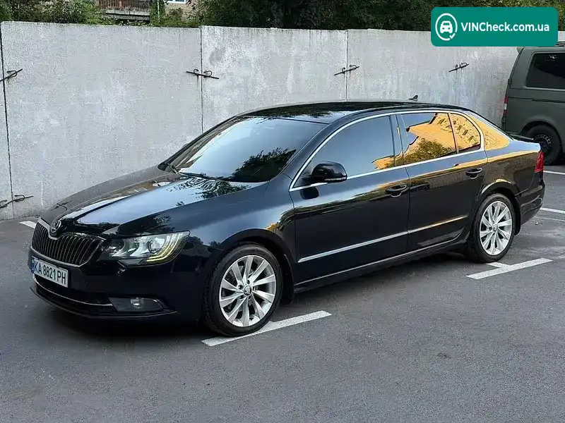 Skoda Superb 2013, фото з оголошення 1 з 19, VIN Y6UAB43T7EB300755