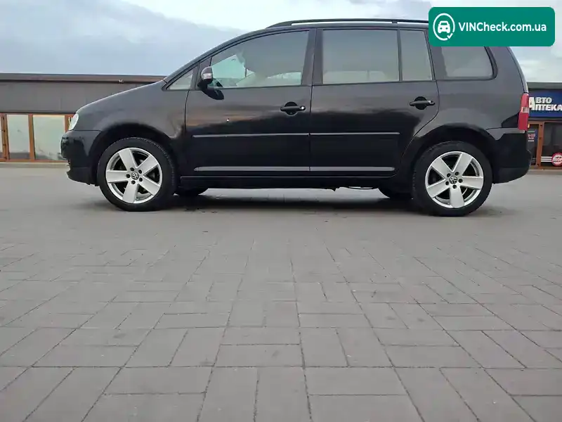 Volkswagen Touran 2005, фото з оголошення 1 з 21, VIN WVGZZZ1TZ5W166964