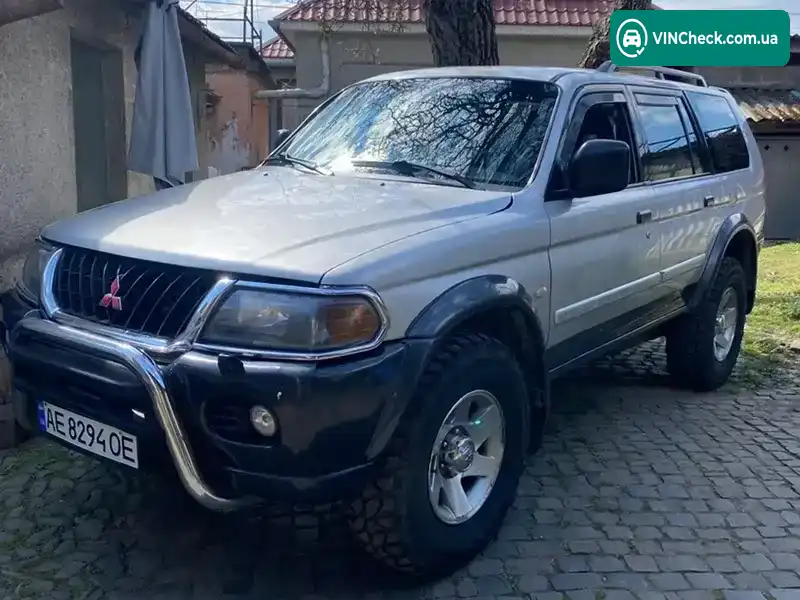 Mitsubishi Pajero 2003, фото з оголошення 1 з 20, VIN JMB0NK9603J000301