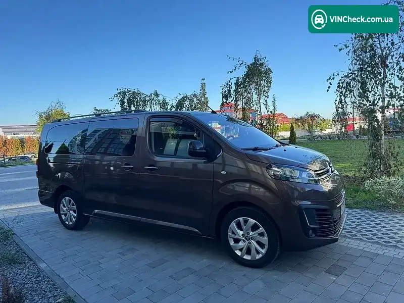Citroen Spacetourer 2022, фото з оголошення 2 з 20, VIN VF7VEEHZ7NZ091828