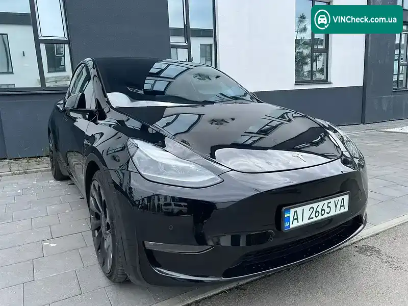 Tesla Model Y 2022, фото з оголошення 2 з 21, VIN 7SAYGDEF1NF447483