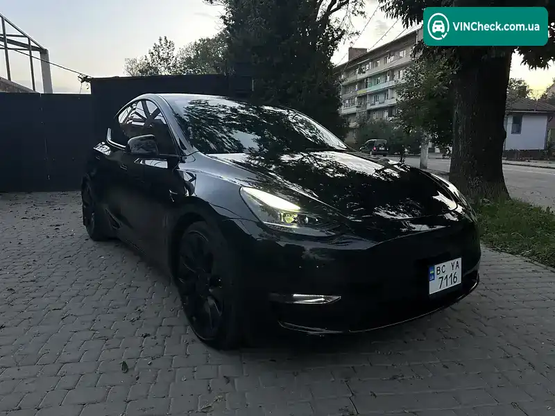 Tesla Model Y 2023, фото з оголошення 2 з 20, VIN 7SAYGDEFXPF740432