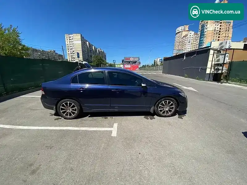 Honda Civic 2008, фото з оголошення 1 з 12, VIN NLAFD75408W050601