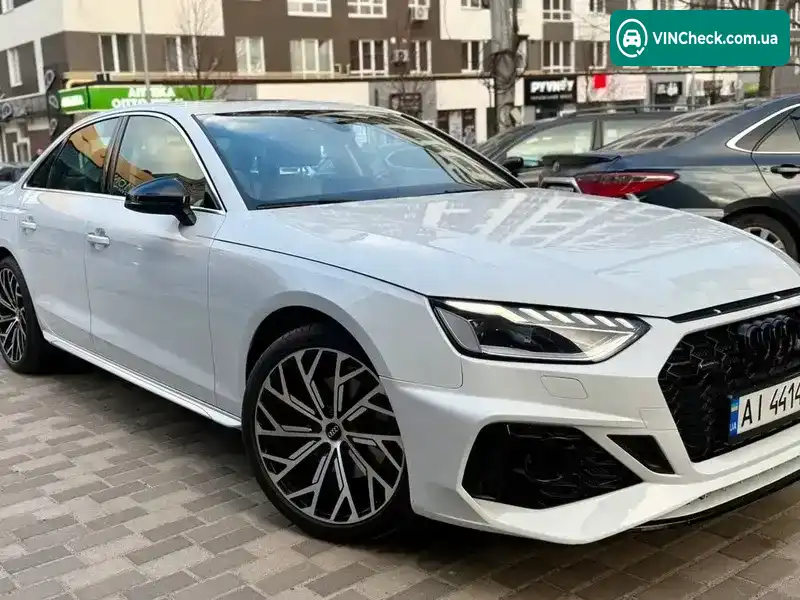 Audi A4 2020, фото з оголошення 2 з 19, VIN WAUABAF48MA024400