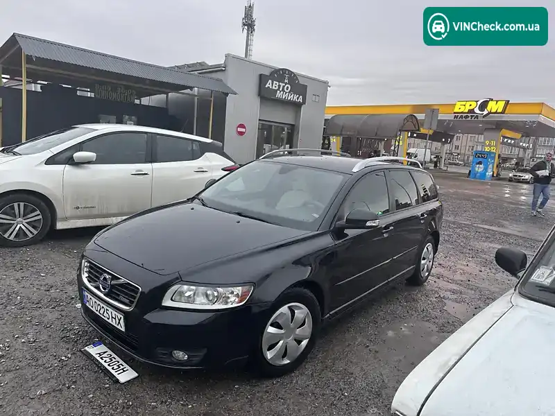 Volvo V50 2011, фото з оголошення 2 з 6, VIN YV1MW84F1C2669746