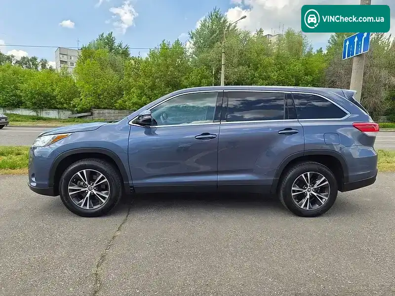 Toyota Highlander 2019, фото з оголошення 1 з 20, VIN 5TDZARFH4KS056710