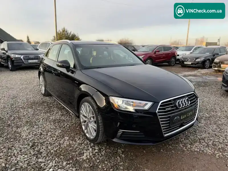 Audi A3 2017, фото з оголошення 2 з 21, VIN WAUUPBFF4JA071263