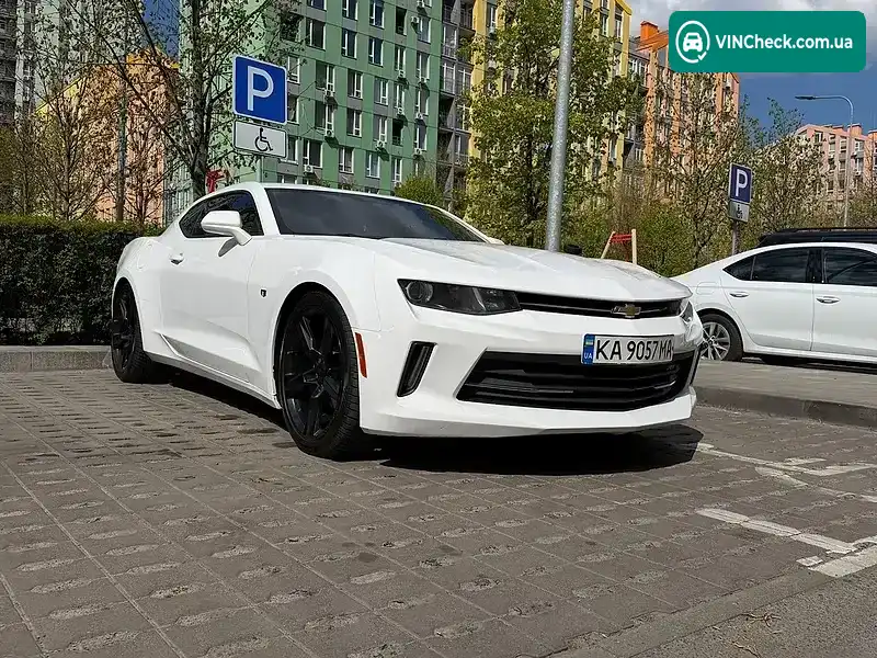 Chevrolet Camaro 2017, фото з оголошення 1 з 20, VIN 1G1FB1RS6J0104257