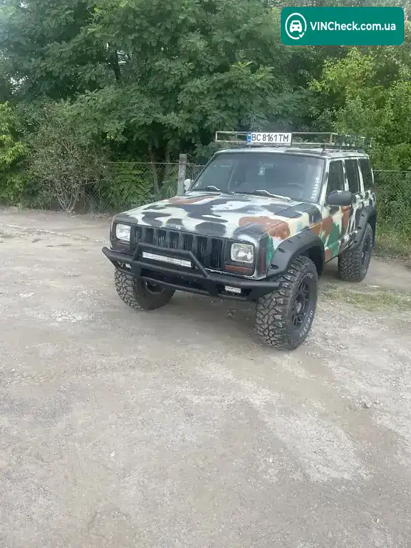 Jeep Cherokee 1998, фото з оголошення 1 з 18, VIN 1J4FJN8M2VL553342