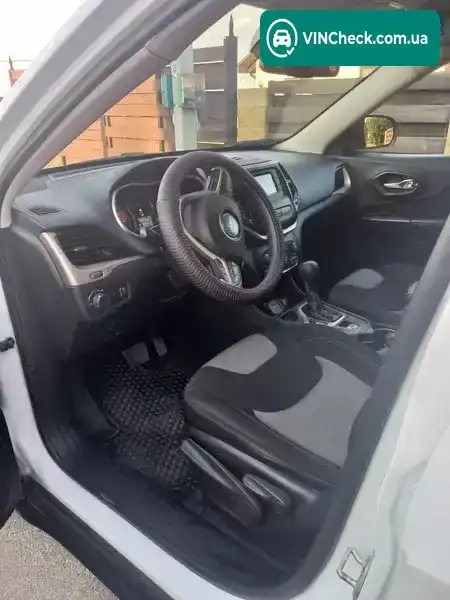Jeep Cherokee 2016, фото з оголошення 2 з 21, VIN 1C4PJLAS7GW302938