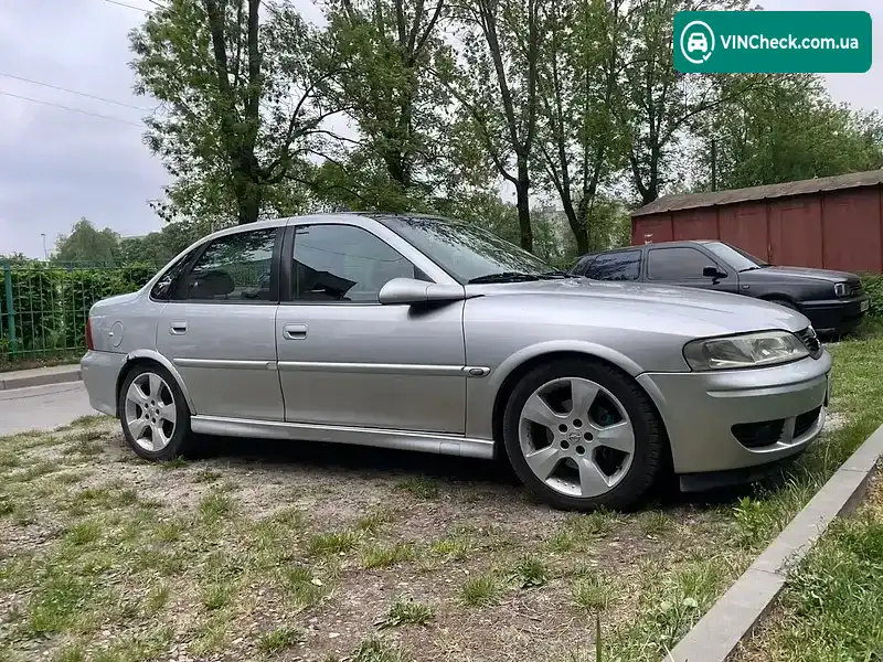 Opel Vectra 1999, фото з оголошення 1 з 8, VIN W0L0JBF19X1100247