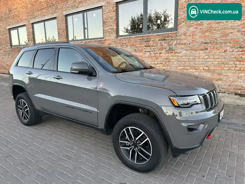Jeep Grand Cherokee 2019, фото з оголошення 2 з 19, VIN 1C4RJFLGXKC727518