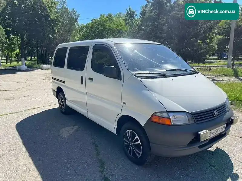Toyota Hiace 2002, фото з оголошення 2 з 14, VIN UT121JK1100010548