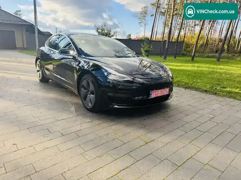 Tesla Model 3 2019, фото з оголошення 1 з 14, VIN 5YJ3E7EB9LF590111