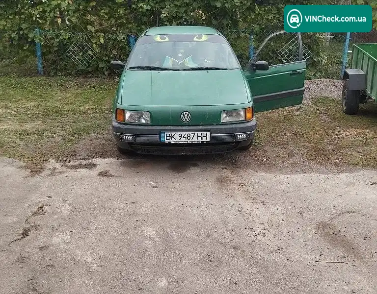Volkswagen Passat 1990, фото з оголошення 1 з 3, VIN WVWZZZ31ZLB018338