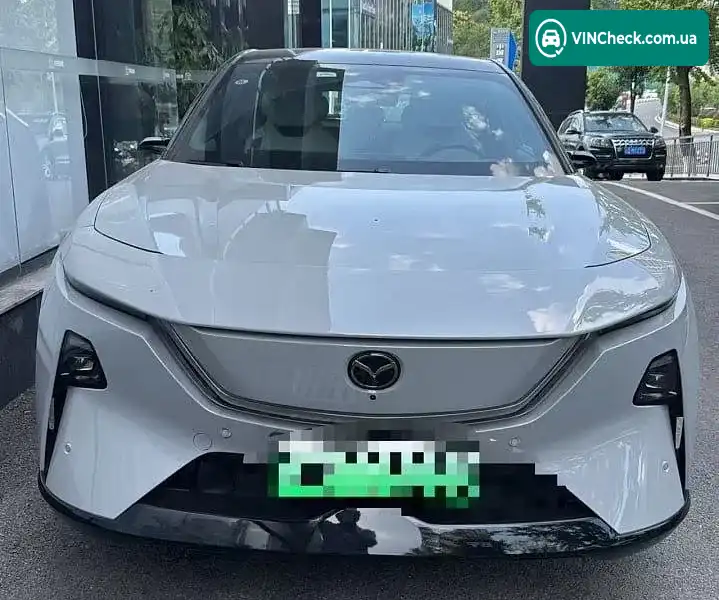 Mazda EZ-60 2025, фото з оголошення 2 з 9, VIN LVRHDCEM2SN010463