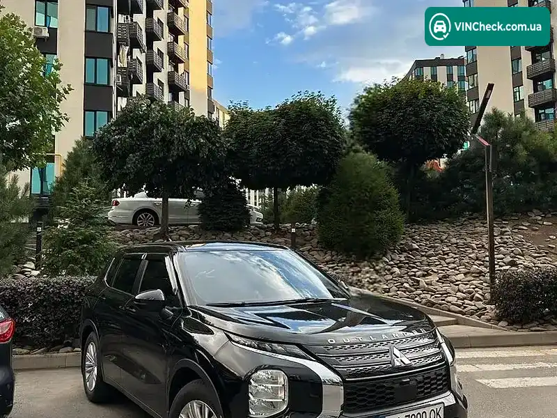 Mitsubishi Outlander 2021, фото з оголошення 2 з 20, VIN JA4J4TA87NZ610618