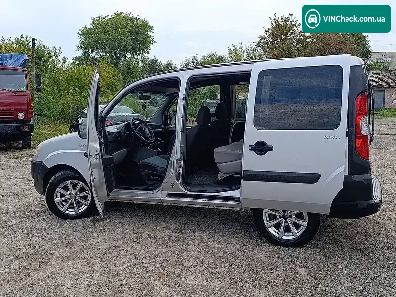Fiat Doblo 2009, фото з оголошення 2 з 9, VIN ZFA22300005699012