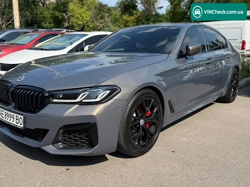 BMW 5 Series 2022, фото з оголошення 2 з 20, VIN WBA13BK06PCM16774
