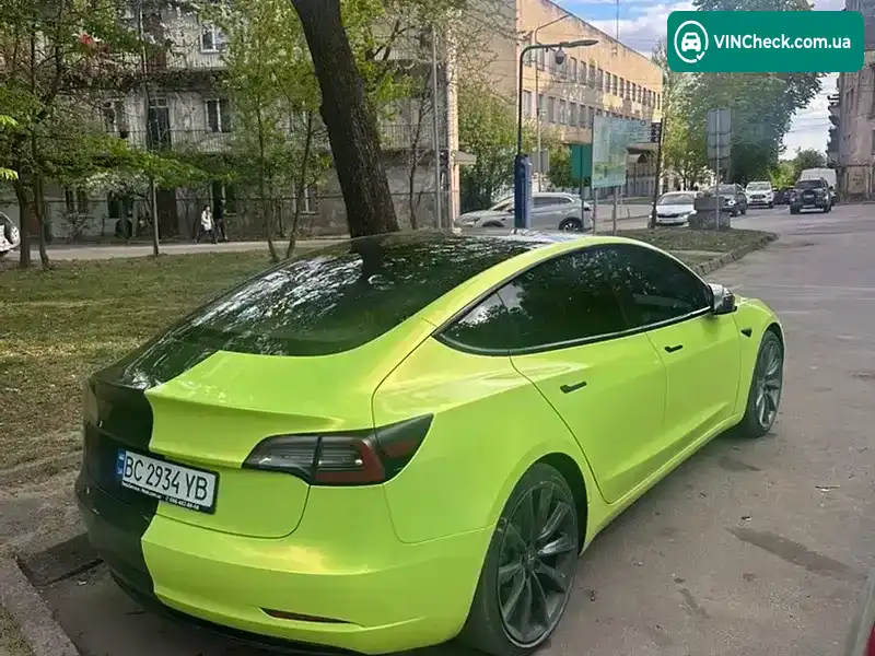Tesla Model 3 2019, фото з оголошення 2 з 8, VIN 5YJ3E1EA0KF198766