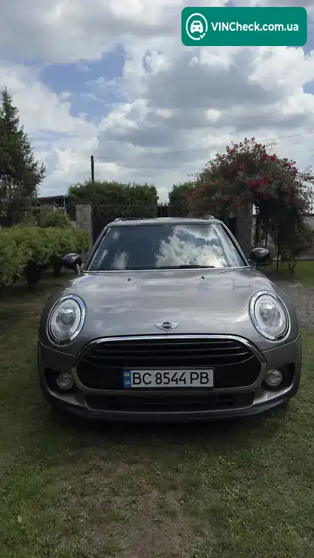 MINI Clubman 2017, фото з оголошення 1 з 8, VIN WMWLU1C35H2F28582