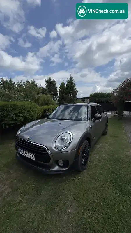 MINI Clubman 2017, фото з оголошення 2 з 8, VIN WMWLU1C35H2F28582