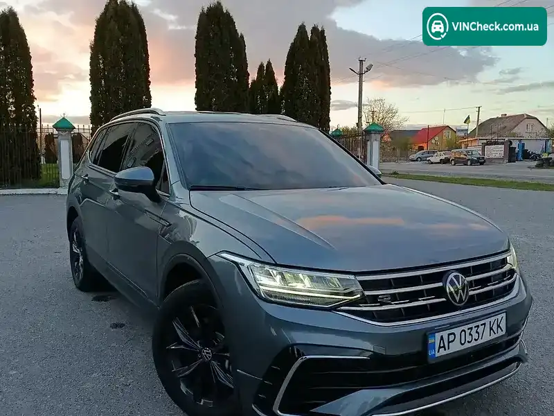 Volkswagen Tiguan 2024, фото з оголошення 2 з 9, VIN 3VV3B7AX2RM137318