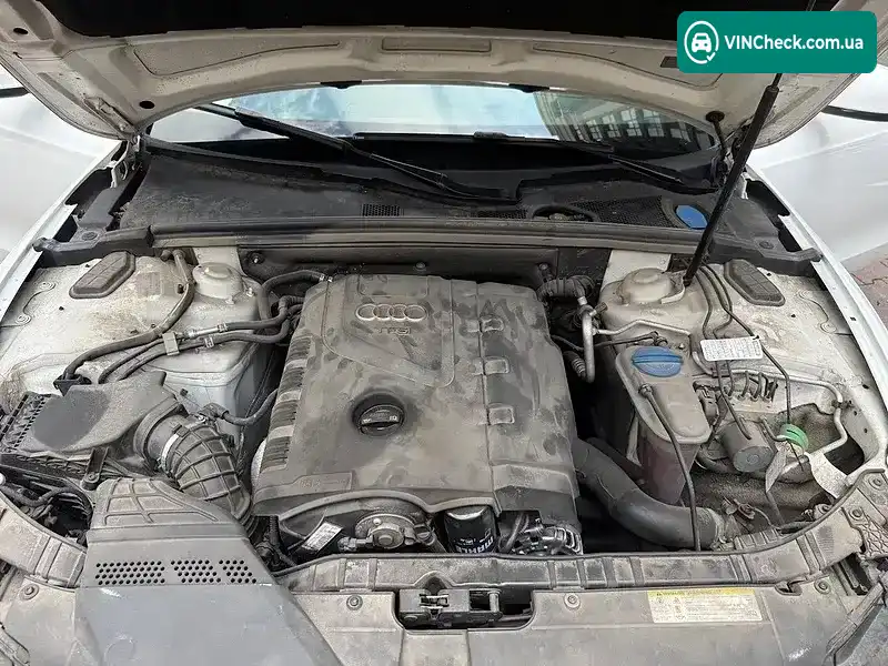 Audi A5 2011, фото з оголошення 2 з 20, VIN WAUZZZ8T1CA013612