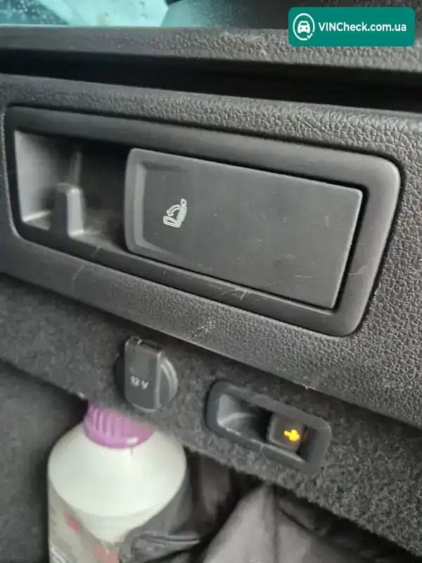 Volkswagen Passat 2019, фото з оголошення 2 з 20, VIN WVWZZZ3CZKE109639