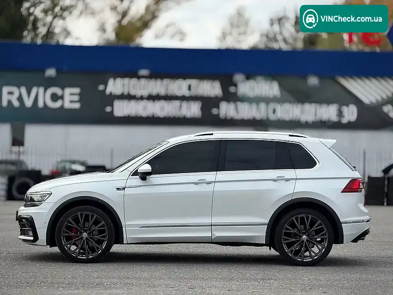 Volkswagen Tiguan 2018, фото з оголошення 1 з 20, VIN WVGZZZ5NZKW827653