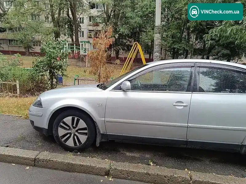 Volkswagen Passat 2003, фото з оголошення 2 з 14, VIN WVWPD63B13P351417