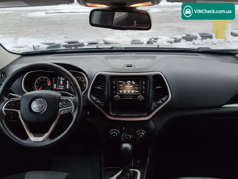 Jeep Cherokee 2017, фото з оголошення 2 з 7, VIN 1C4PJLCB5JD566532