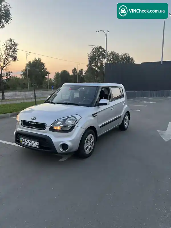 Kia Soul 2013, фото з оголошення 1 з 10, VIN KNAJT811AD7773423