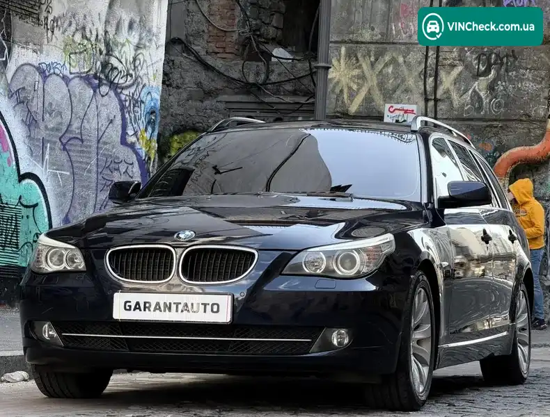 BMW 5 Series 2008, фото з оголошення 2 з 20, VIN WBAPT11020CW90260