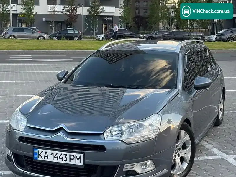 Citroen C5 2010, фото з оголошення 2 з 18, VIN VF7RWRHHAAL558495