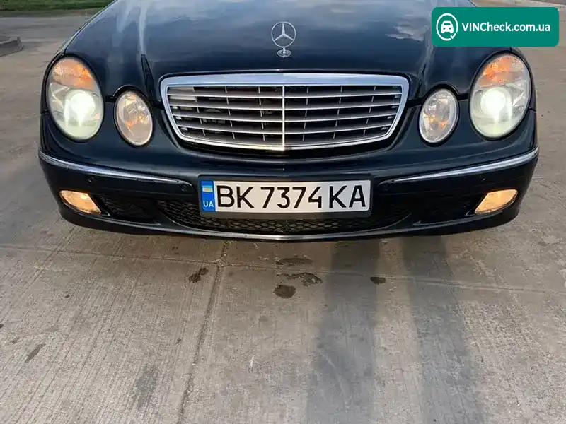 Mercedes-Benz E-Class 2005, фото з оголошення 2 з 21, VIN WDB2110061A581005