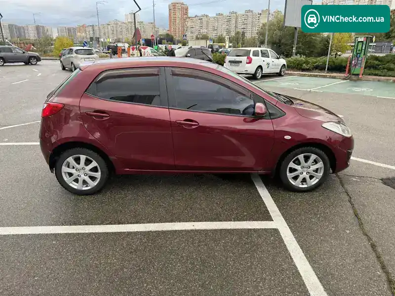 Mazda 2 2011, фото з оголошення 2 з 20, VIN JMZDE145500421691