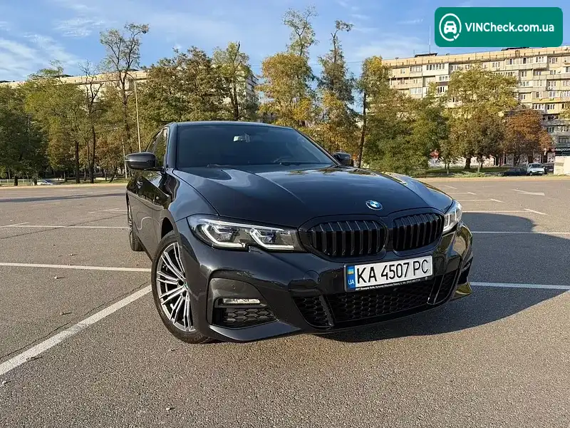BMW 3 Series 2022, фото з оголошення 1 з 20, VIN WBA5P380X08C53951
