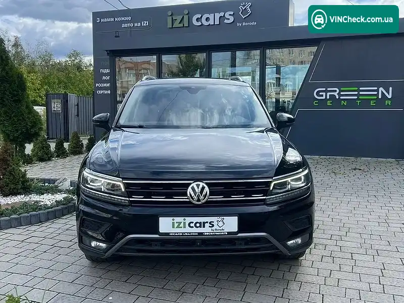 Volkswagen Tiguan 2018, фото з оголошення 2 з 20, VIN 3VV4B7AX5JM191477