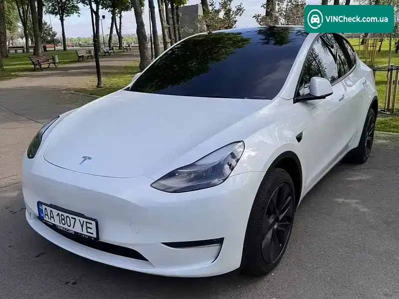 Tesla Model Y 2025, фото з оголошення 1 з 21, VIN 7SAYGDEE4SF302702