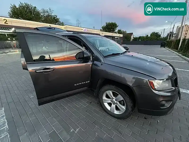 Jeep Compass 2014, фото з оголошення 2 з 12, VIN 1C4NJDBB1ED809001