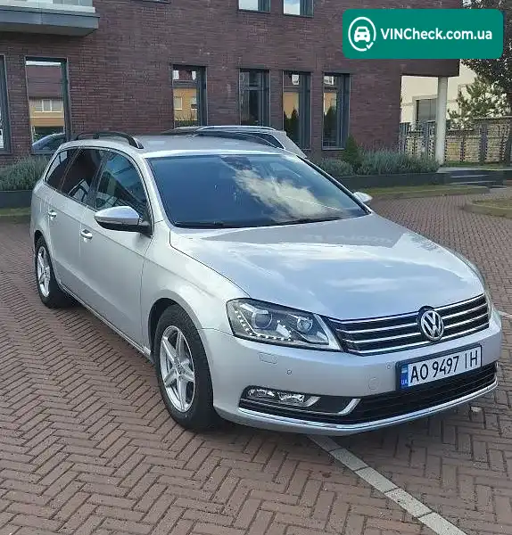 Volkswagen Passat 2013, фото з оголошення 2 з 17, VIN WVWZZZ3CZEE054075