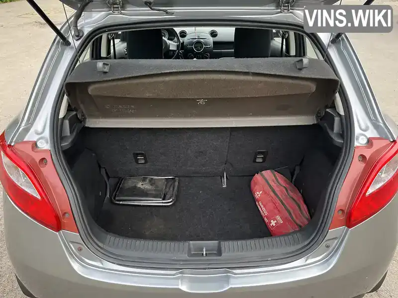 Mazda 2 2009, фото з оголошення 2 з 11, VIN JMZDE14J200252177