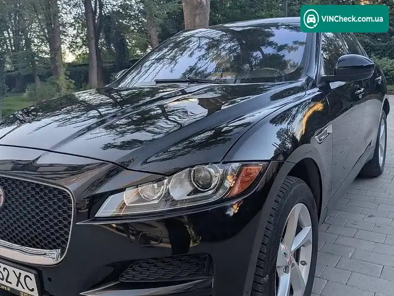 Jaguar F-Pace 2017, фото з оголошення 2 з 17, VIN SADCJ2FN2JA253684