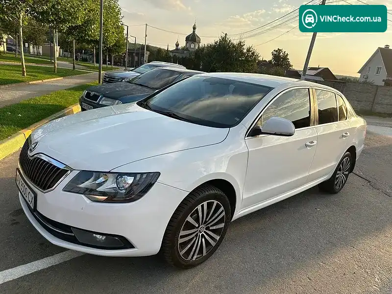 Skoda Superb 2013, фото з оголошення 2 з 20, VIN TMBAB43T7EB300545