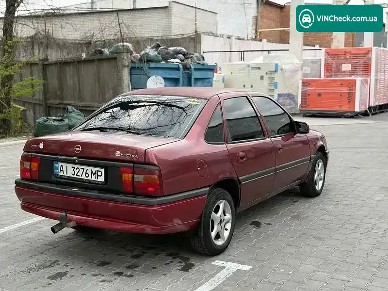 Opel Vectra 1993, фото з оголошення 2 з 12, VIN W0L000087P1010063