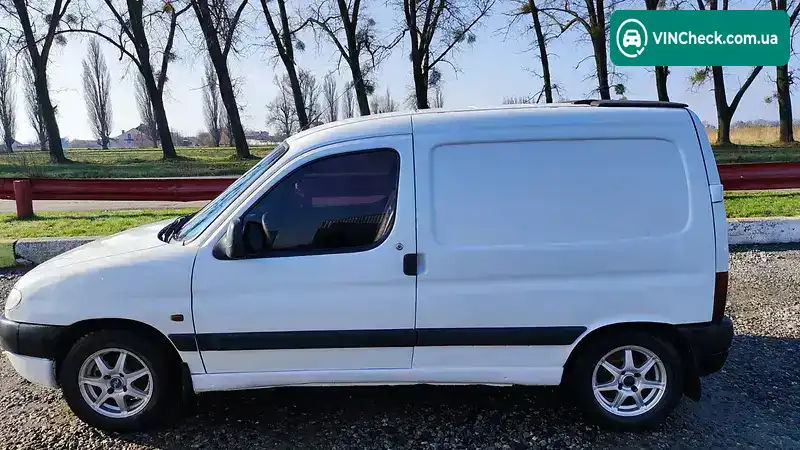 Peugeot Partner 1998, фото з оголошення 2 з 7, VIN LY4JCNLR9M0C03208